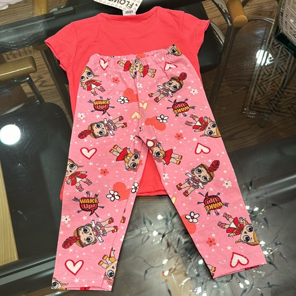 BNWT TEE W/LEGGING - Picture 6 of 6